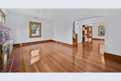 35 Mulder Ln, Midland Park, NJ 07432 - Photo 6