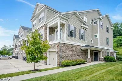512 Waterview Ct #512, Hanover Township, NJ 07927 - Photo 2