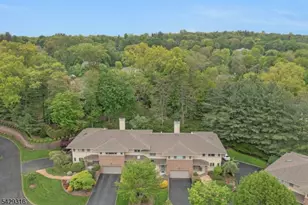 22 Fox Run Rd, Allendale, NJ 07401 - Photo 44