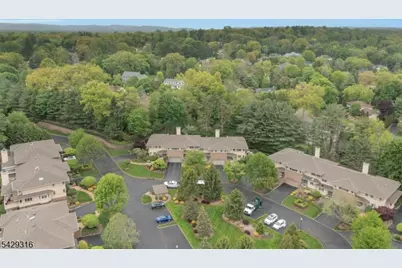 22 Fox Run Rd, Allendale, NJ 07401 - Photo 42