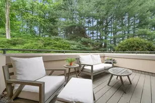 22 Fox Run Rd, Allendale, NJ 07401 - Photo 40