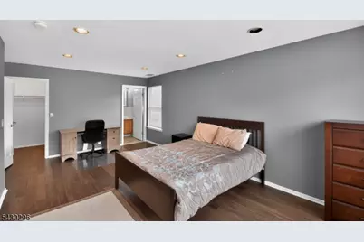 317 Vasser Dr, Piscataway Township, NJ 08854 - Photo 10