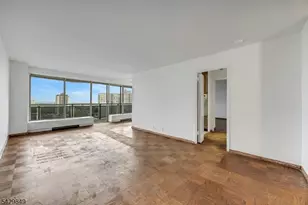 2077 Center Ave, Fort Lee, NJ 07024 - Photo 2