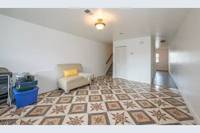 447 S 9th St, Newark, NJ 07103 - Photo 8