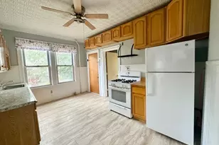 4A Swaine Pl, West Orange Township, NJ 07052 - Photo 2