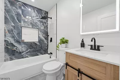 47 Darling Ave, Bloomfield, NJ 07003 - Photo 30