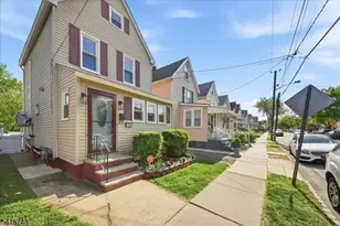 148 Jerome Pl, Bloomfield, NJ 07003 - Photo 2