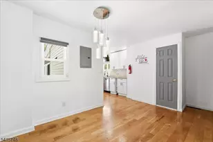 148 Jerome Pl, Bloomfield, NJ 07003 - Photo 18