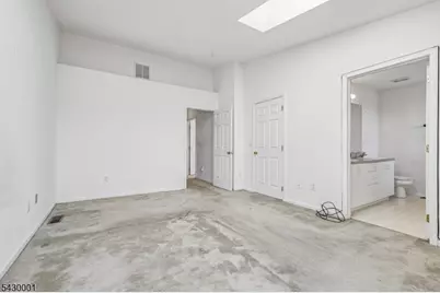 2501 Vantage Ct, Denville, NJ 07834 - Photo 18