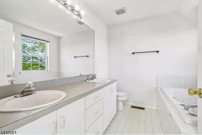 2501 Vantage Ct, Denville, NJ 07834 - Photo 22