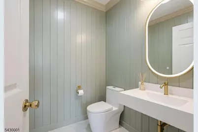 2501 Vantage Ct, Denville, NJ 07834 - Photo 12