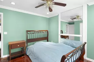 72 Albert Ct, Parsippany, NJ 07054 - Photo 32