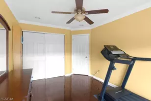 72 Albert Ct, Parsippany, NJ 07054 - Photo 16