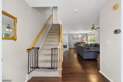 217 Vasser Dr, Piscataway Township, NJ 08854 - Photo 24