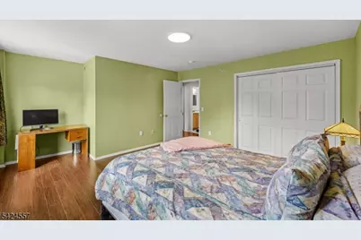 217 Vasser Dr, Piscataway Township, NJ 08854 - Photo 16