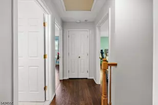 217 Vasser Dr, Piscataway Township, NJ 08854 - Photo 18