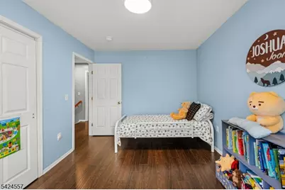 217 Vasser Dr, Piscataway Township, NJ 08854 - Photo 14
