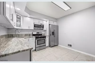 3702 Riddle Ct #2, Bridgewater, NJ 08807 - Photo 8