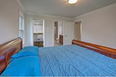 142 Woodward Ln, Bernards Township, NJ 07920 - Photo 10