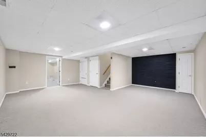 205 Crown Point Rd, Parsippany, NJ 07054 - Photo 22