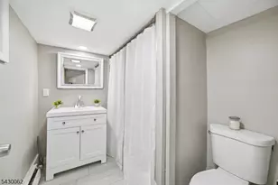 7 Belle Ave, Paterson, NJ 07522 - Photo 24