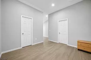 7 Belle Ave, Paterson, NJ 07522 - Photo 14