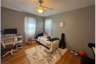 8 Berkeley Ter, Livingston, NJ 07039 - Photo 8