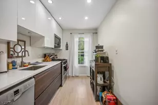 390 Morris Ave, Summit, NJ 07901 - Photo 6