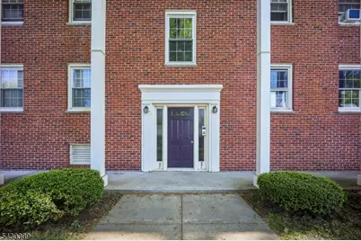 390 Morris Ave #8, Summit, NJ 07901 - Photo 1
