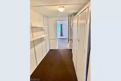 944 Hamburg Tpke, Wayne, NJ 07470 - Photo 12