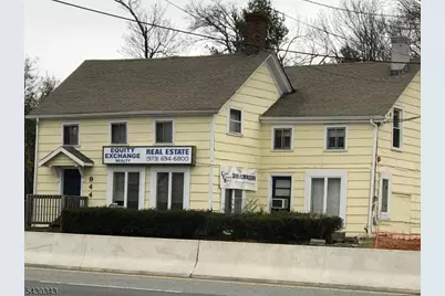 944 Hamburg Tpke, Wayne, NJ 07470 - Photo 1
