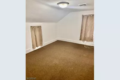 944 Hamburg Tpke, Wayne, NJ 07470 - Photo 10