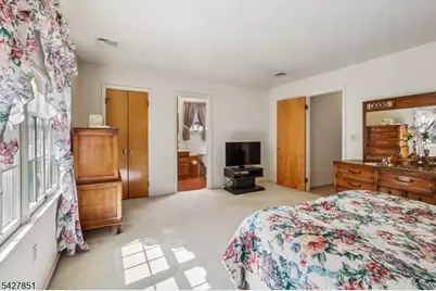 7 Hanover Ave, Warren Township, NJ 07059 - Photo 10