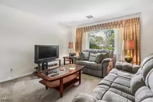 7 Hanover Ave, Warren Township, NJ 07059 - Photo 4
