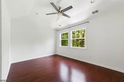 133 Savoth Ln, Woodbridge Township, NJ 07067 - Photo 12