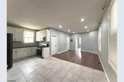 197 S 11th St #1, Newark, NJ 07107 - Photo 4