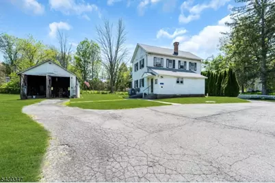 131 Vail Rd, Knowlton Township, NJ 07832 - Photo 10