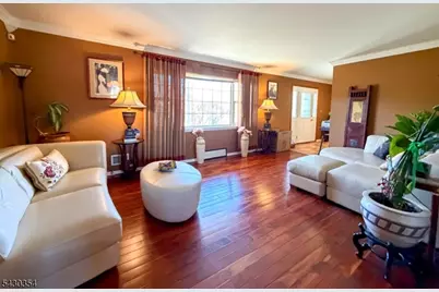 7 3rd Ave, Piscataway Township, NJ 08854 - Photo 10