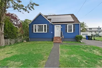 811 Lincoln Ave, Burlington City, NJ 08016 - Photo 1