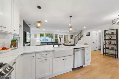 149 E Montrose Ave, West Orange Township, NJ 07079 - Photo 6