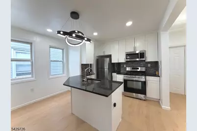 197 S 11th St #3, Newark, NJ 07107 - Photo 2