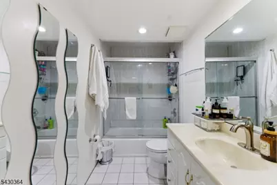 366-382 Trenton Ave #2F, Paterson, NJ 07503 - Photo 16