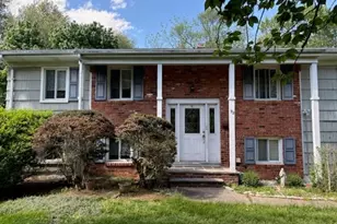 92 Fairway Dr, East Hanover Township, NJ 07936 - Photo 1
