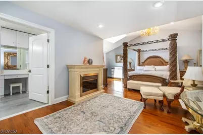 681 Glendale Rd, Franklin Lakes, NJ 07417 - Photo 16