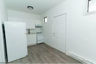 618 Elizabeth Ave, Elizabeth, NJ 07206 - Photo 2