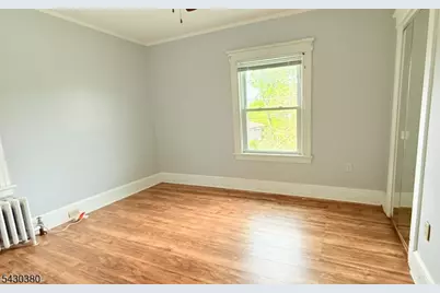 104 Thompson St, Raritan, NJ 08869 - Photo 8