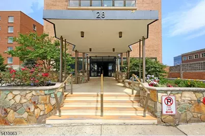 28 Riverside Ave Riv Twr #11H, Red Bank, NJ 07701 - Photo 1