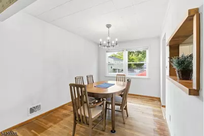 2 Moryan Rd, Edison Twp., NJ 08817 - Photo 28