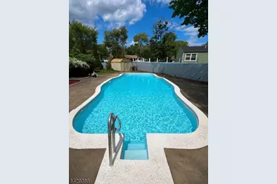 2 Moryan Rd, Edison Twp., NJ 08817 - Photo 36