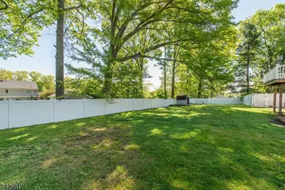 6 Beaumont Pl, Hanover Township, NJ 07981 - Photo 26